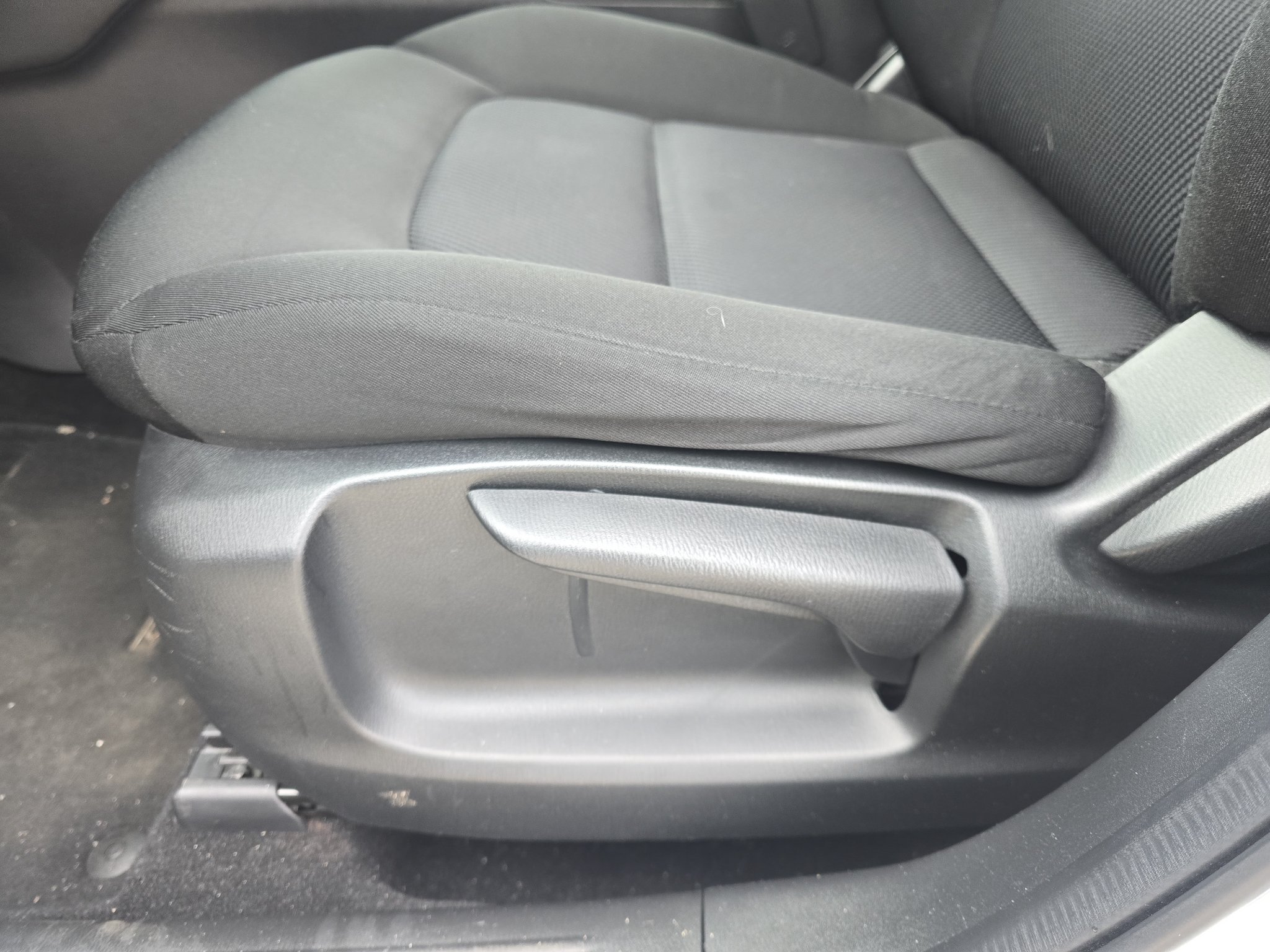 Used 2019 MAZDA CX-5 Sport AWD/4WD image 16