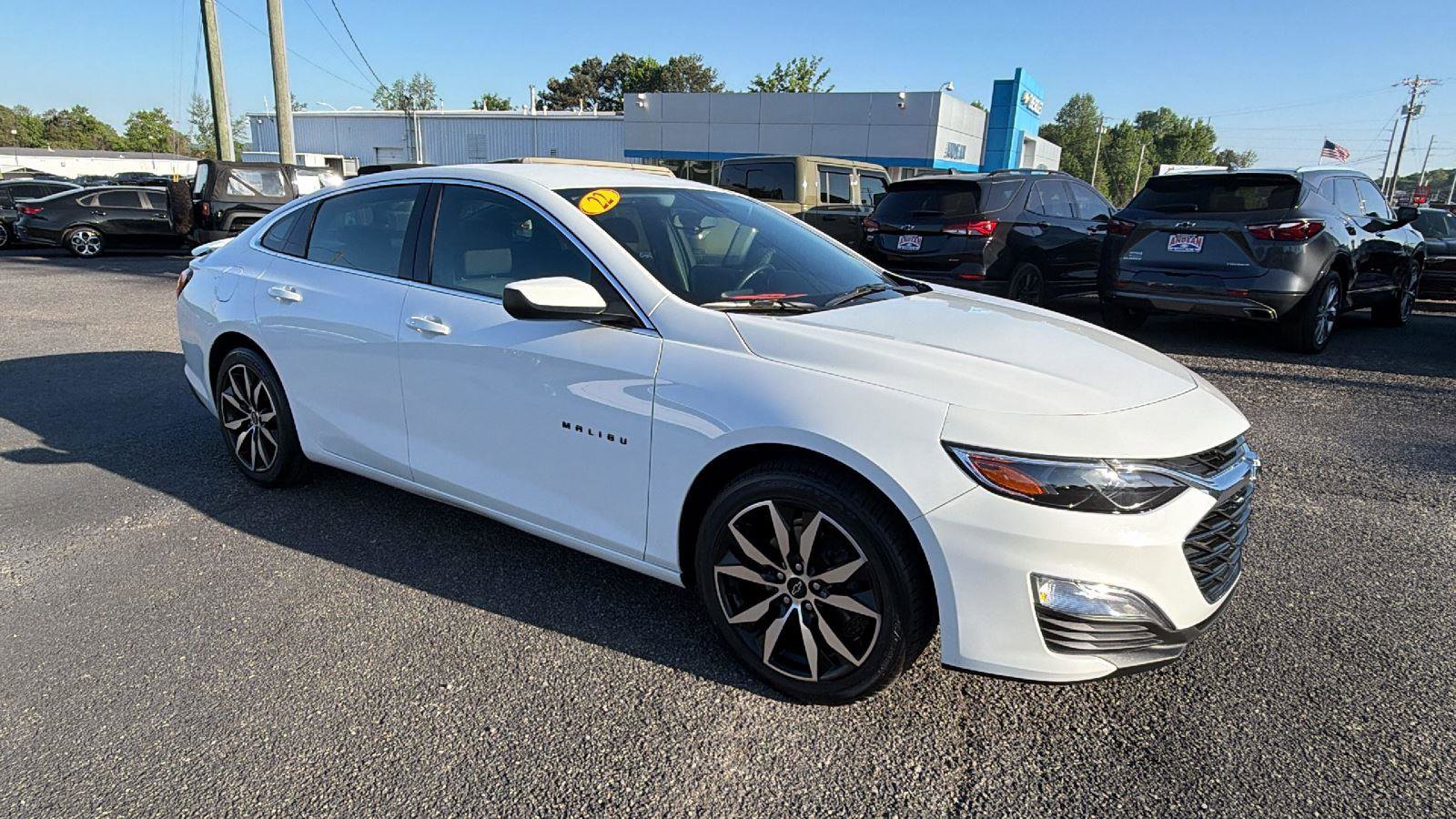 Certified 2022 Chevrolet Malibu RS w/ LPO, Convenience Package 1 image 3
