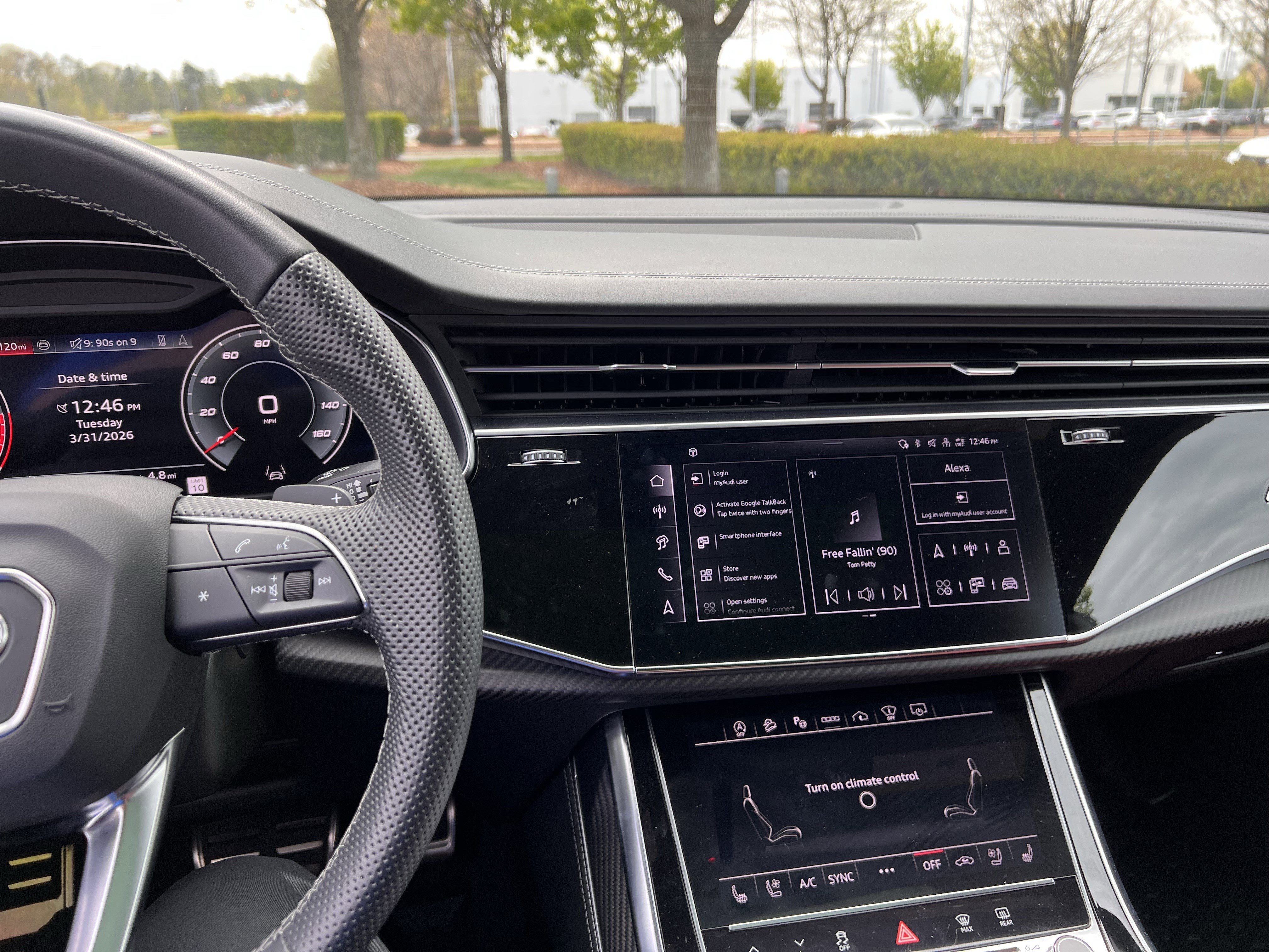 Used 2024 Audi SQ8 Prestige w/ Prestige Package image 18