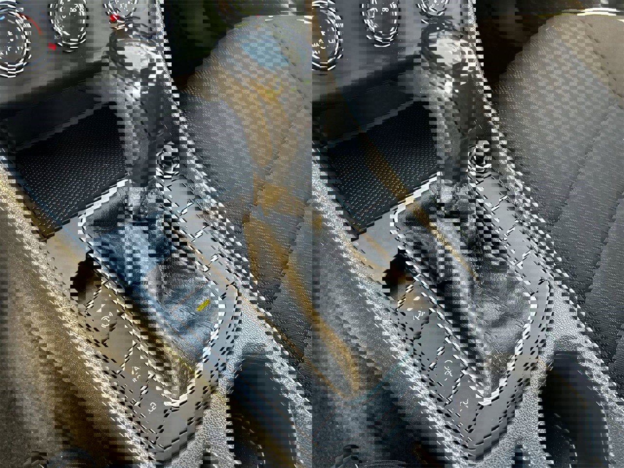 Certified 2023 Volkswagen Jetta Sport image 26