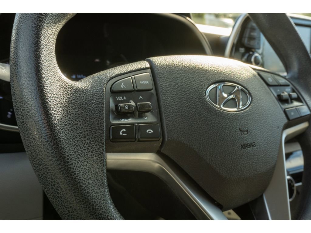 Used 2019 Hyundai Tucson SE image 25