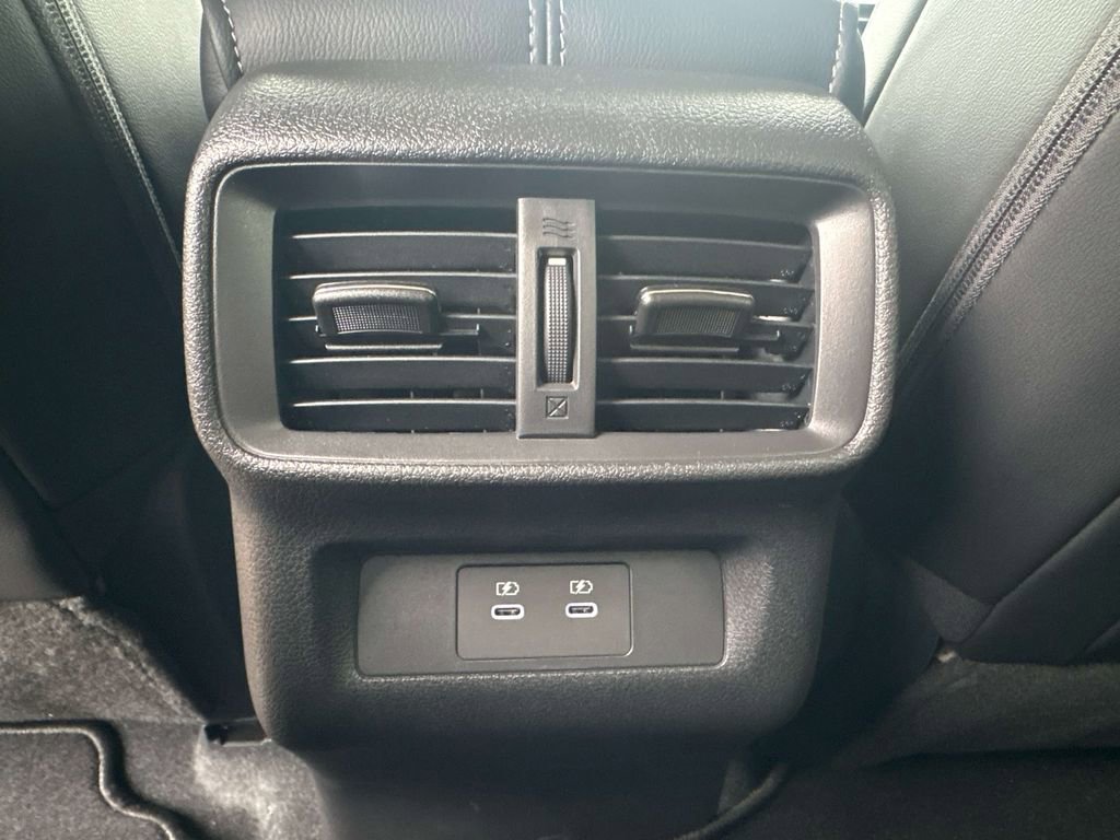 New 2026 Nissan Murano SV AWD/4WD image 11