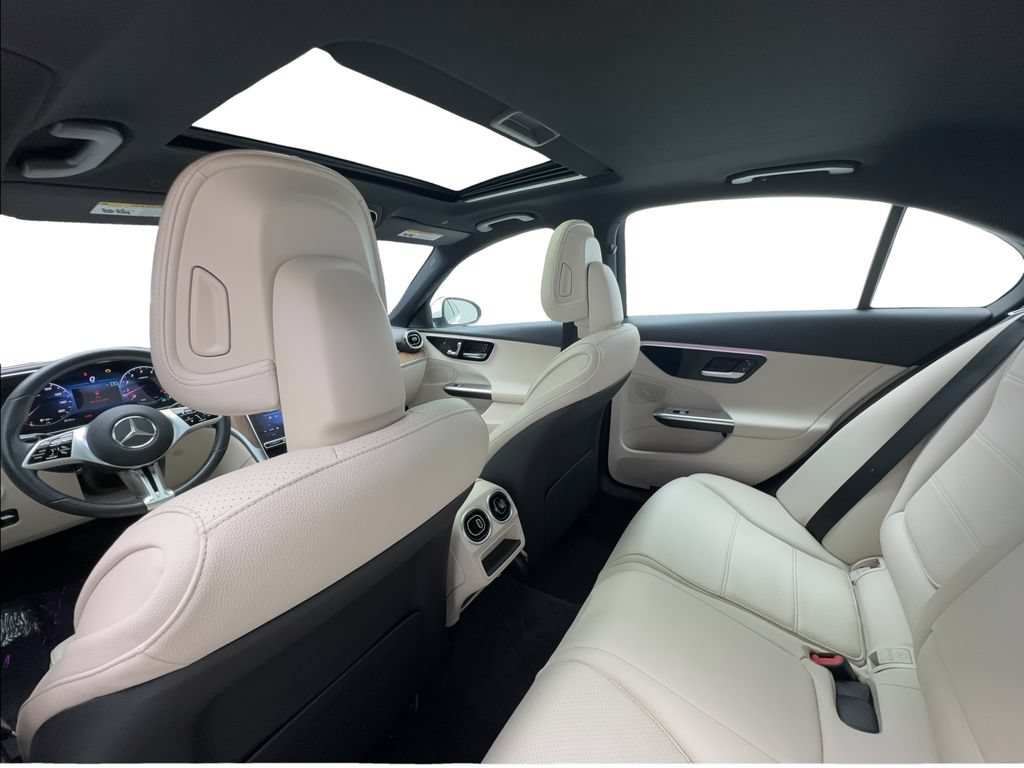 Used 2023 Mercedes-Benz C 300 Sedan image 23