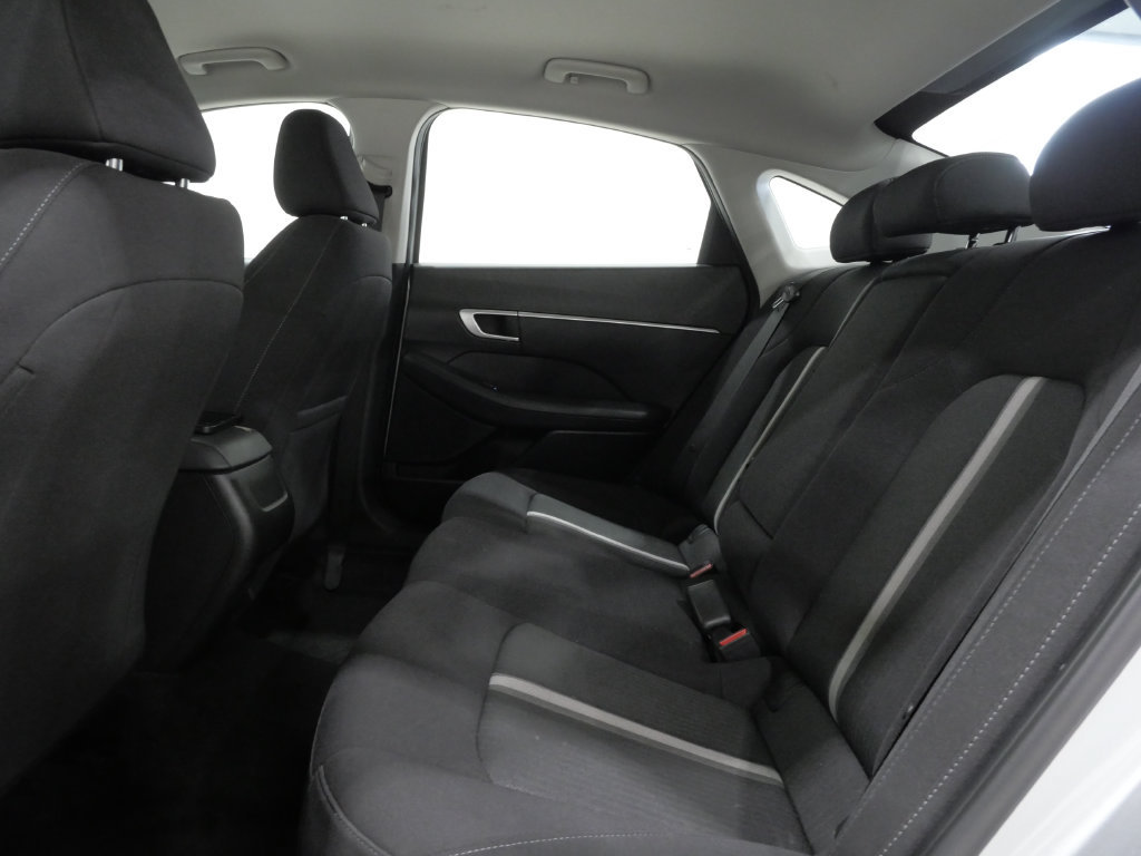 Used 2025 Hyundai Sonata SEL FWD image 24