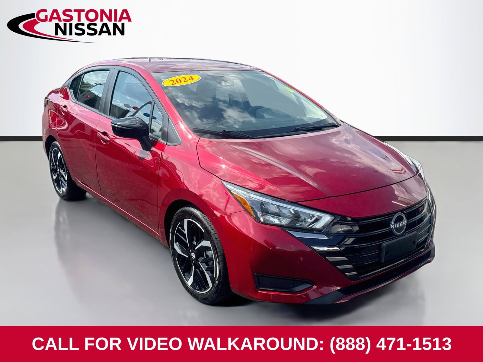 Used 2024 Nissan Versa SR FWD 360° Tour