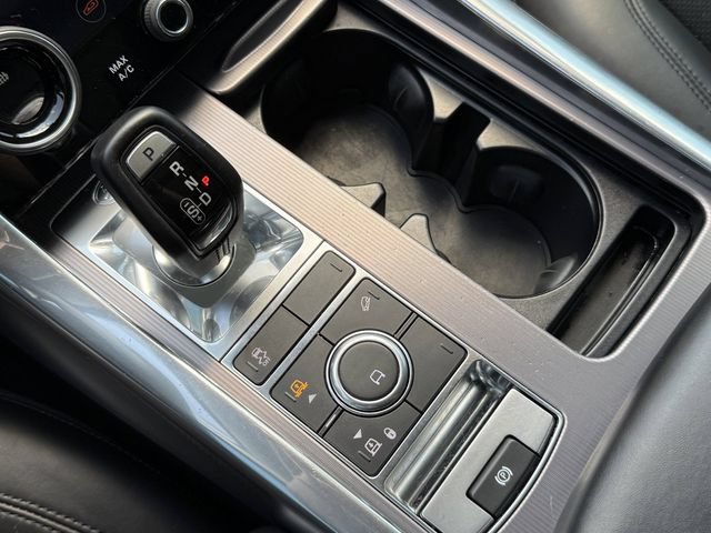 Used 2019 Land Rover Range Rover Sport HSE AWD/4WD image 16
