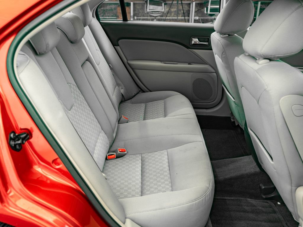 Used 2010 Ford Fusion SE FWD image 41