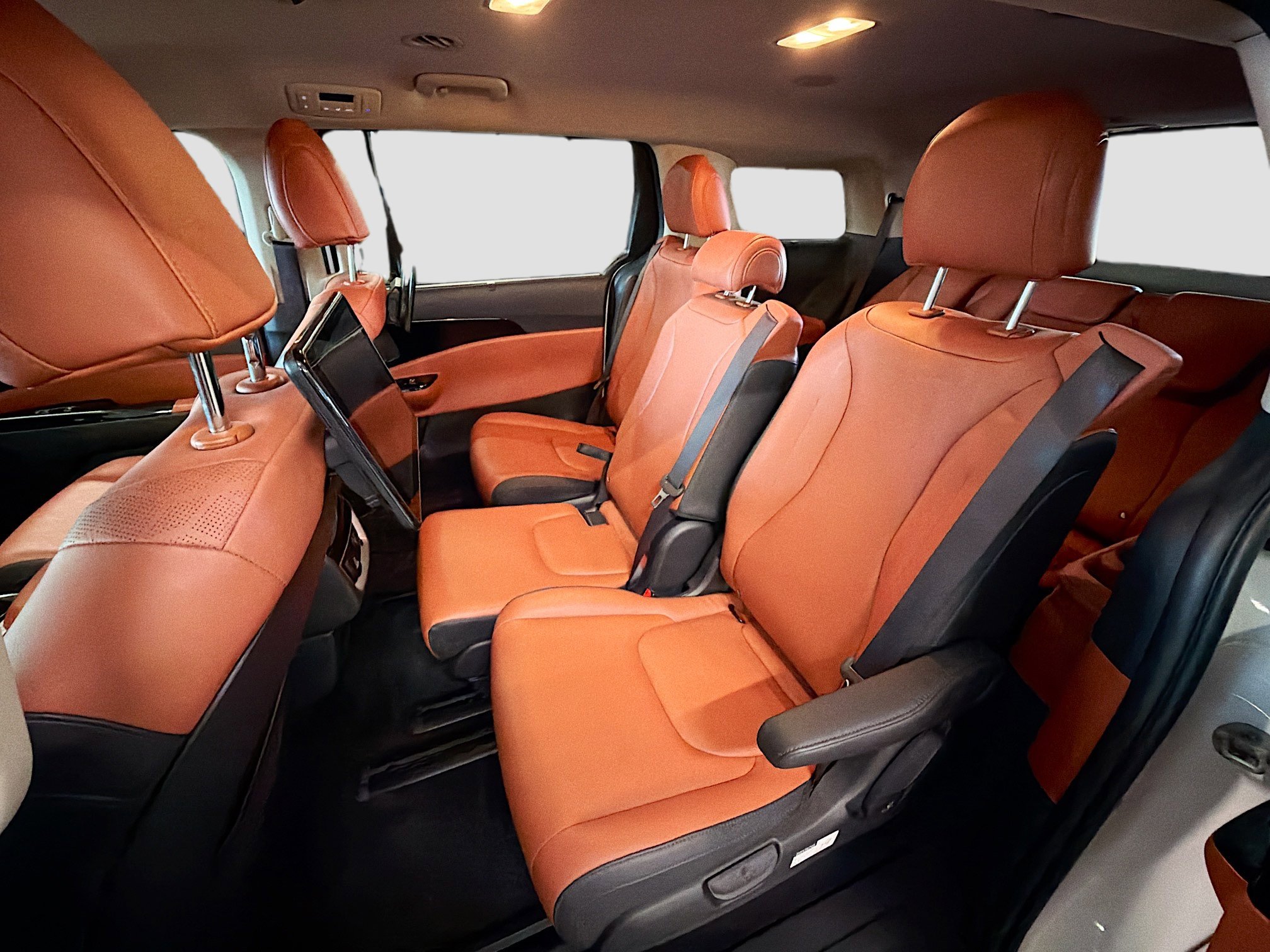 Used 2022 Kia Carnival SX FWD image 27