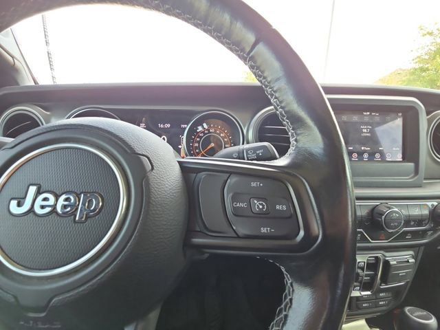 Used 2021 Jeep Gladiator Sport image 12