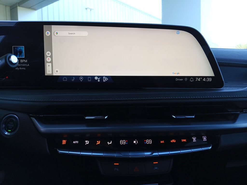 Used 2024 Cadillac XT4 Premium Luxury AWD/4WD image 14