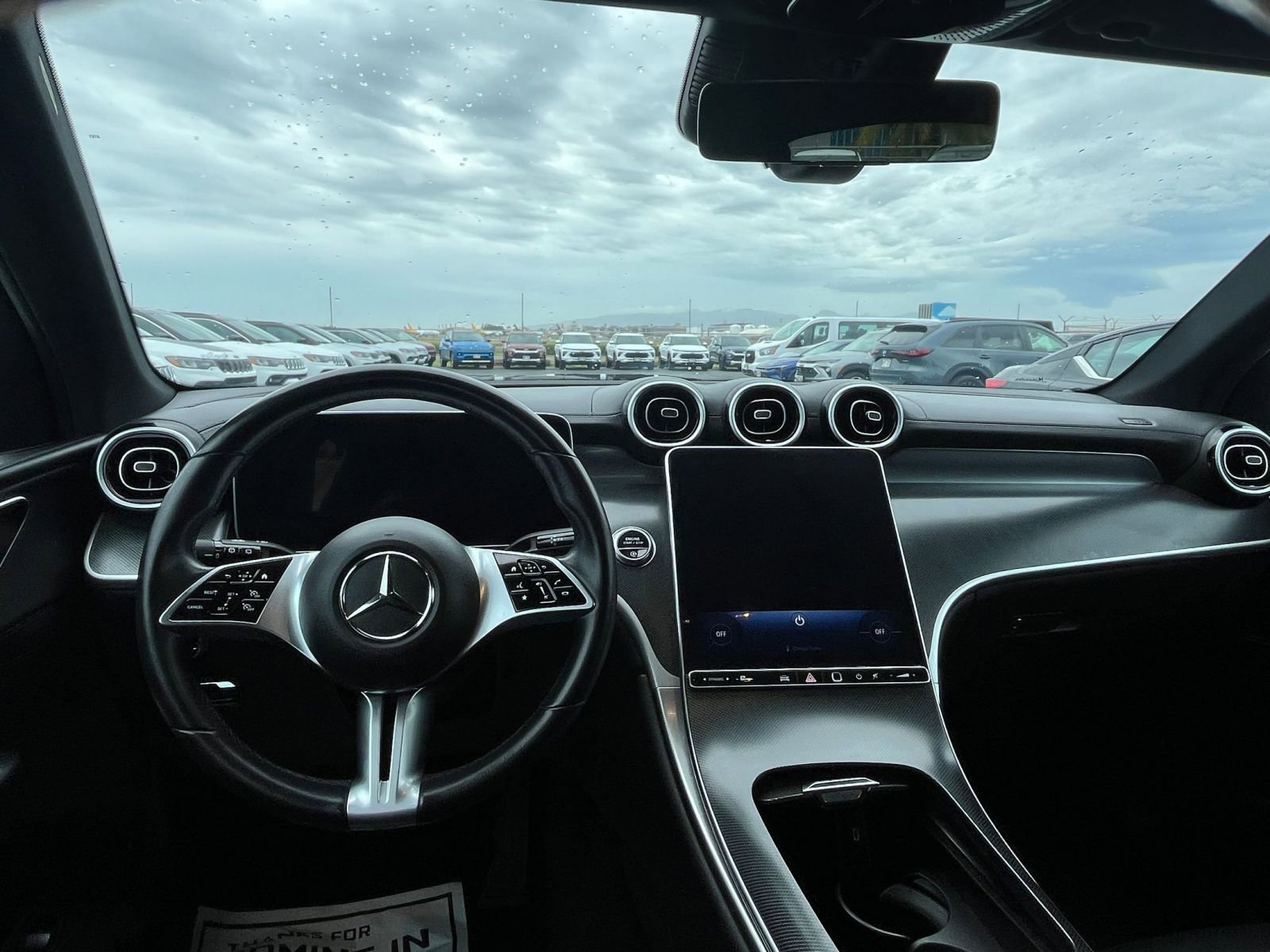 Used 2024 Mercedes-Benz GLC 300 image 34