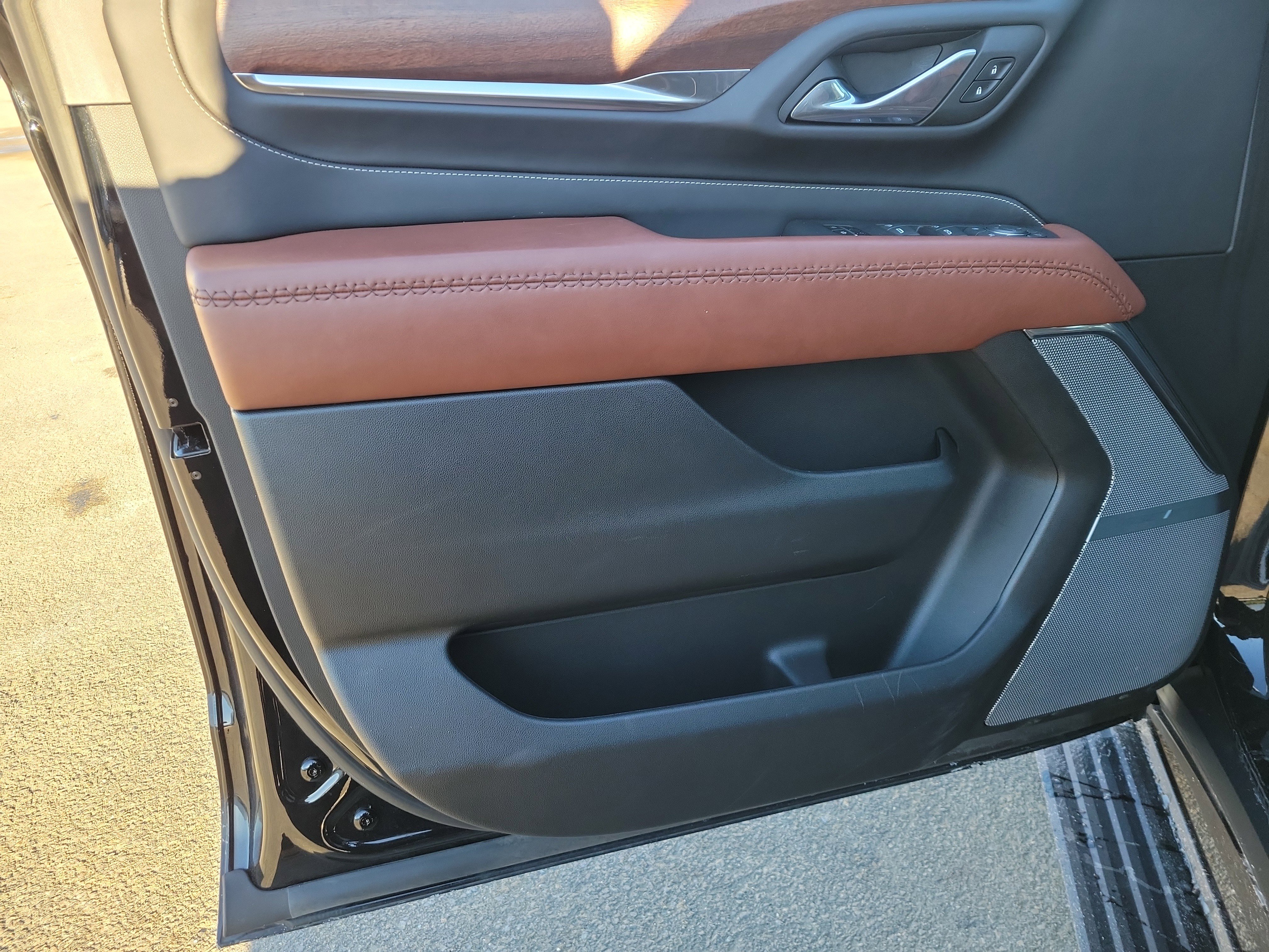 Certified 2023 GMC Yukon Denali Ultimate image 15