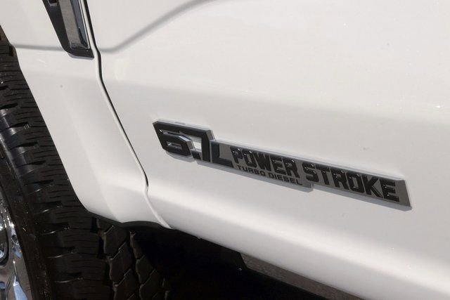 New 2025 Ford F250 Lariat w/ Lariat Ultimate Package image 12