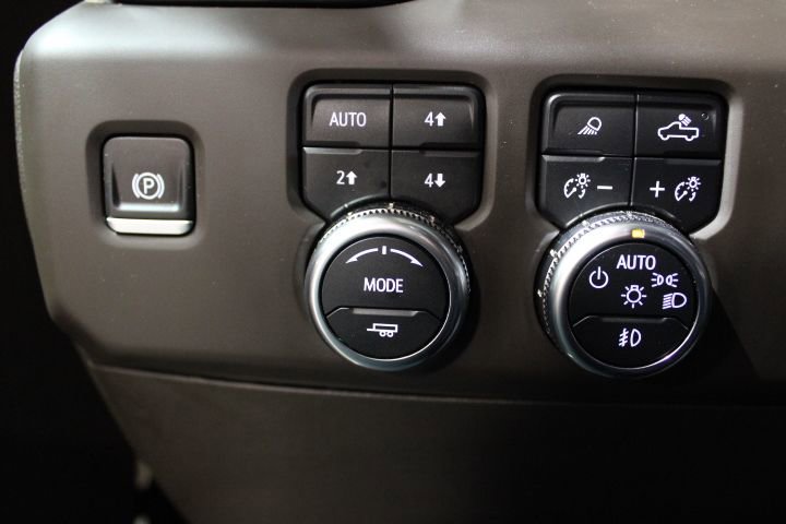 Used 2024 GMC Sierra 2500 Denali w/ Denali Reserve Package image 43