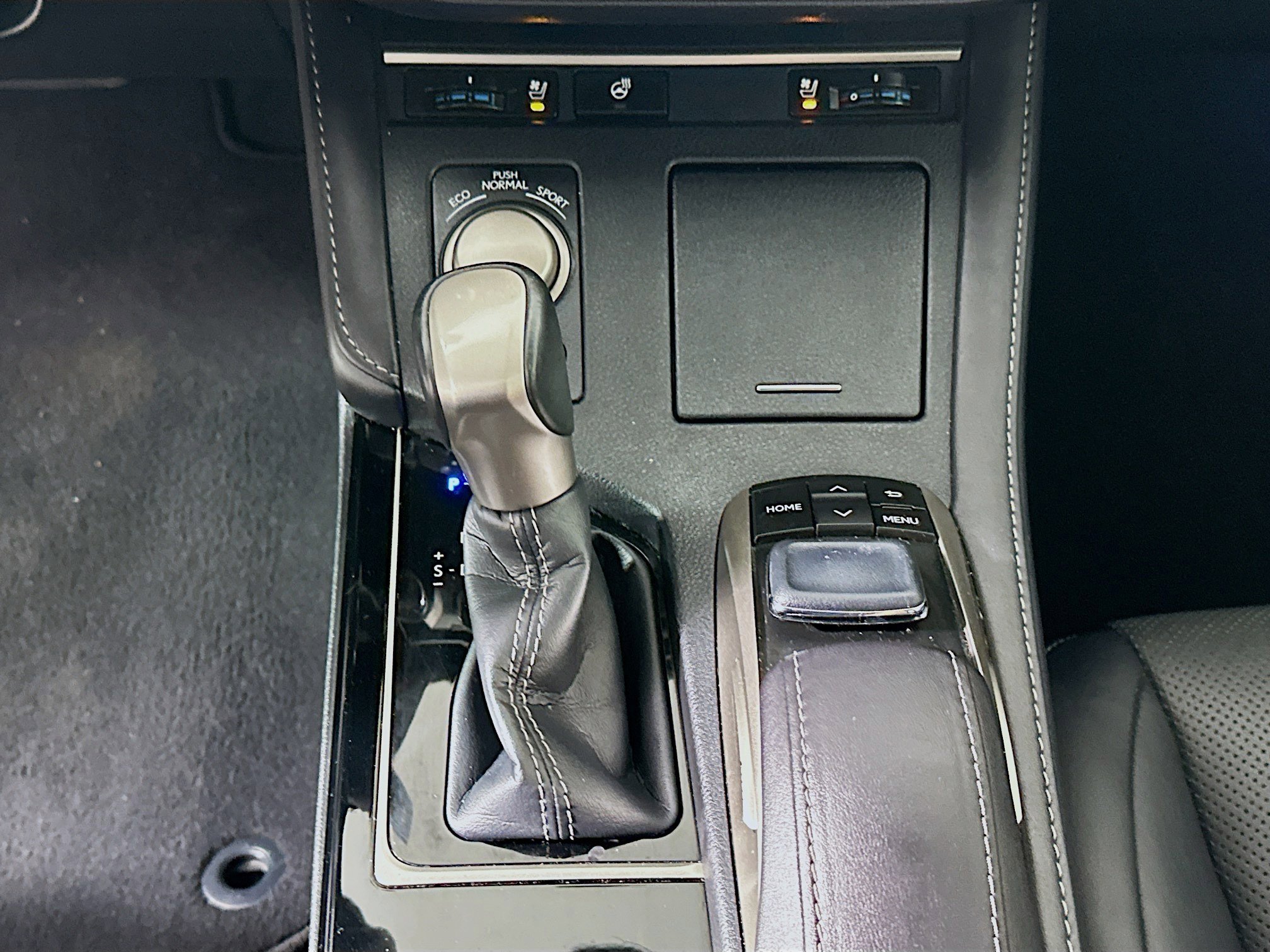 Used 2017 Lexus ES 350 w/ Navigation System Package image 24