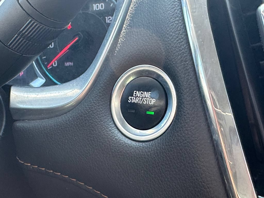 Used 2021 Chevrolet Traverse LT AWD/4WD image 34