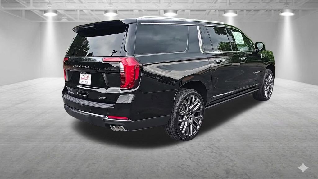 New 2026 GMC Yukon XL Denali Ultimate AWD/4WD image 4
