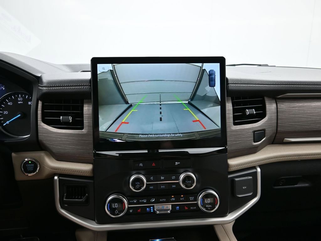 Used 2024 Ford Expedition Max Limited image 18