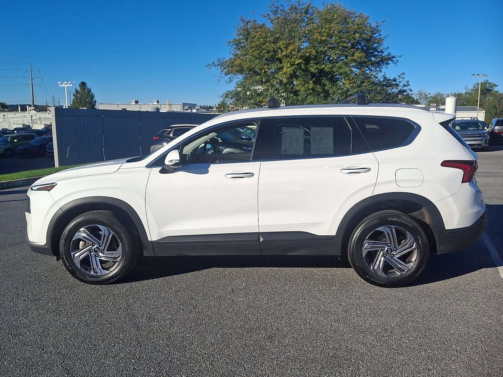 Certified 2023 Hyundai Santa Fe SEL AWD/4WD image 8
