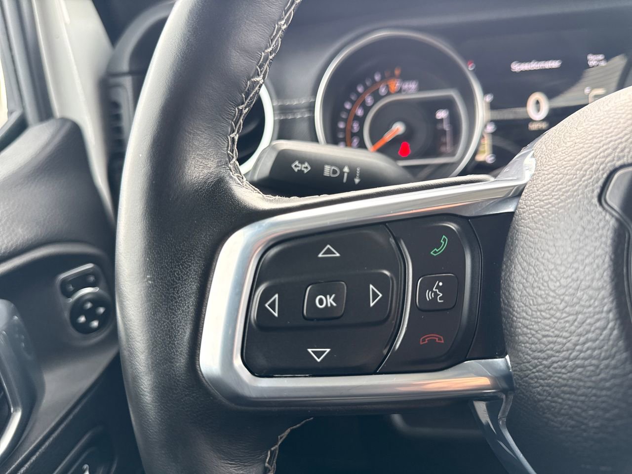 Used 2021 Jeep Wrangler Unlimited Sahara w/ Uconnect 4C Nav & Sound Group image 28