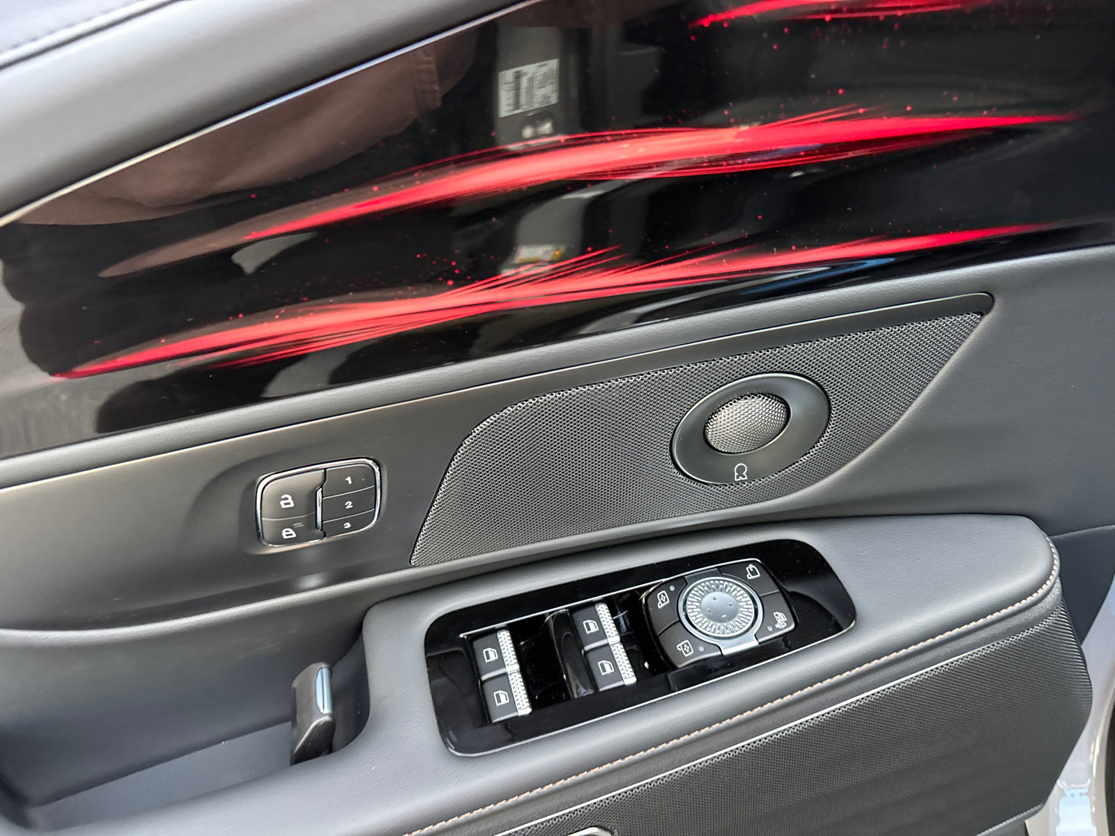 New 2026 Lincoln Nautilus Premier w/ Equipment Group 102A image 12