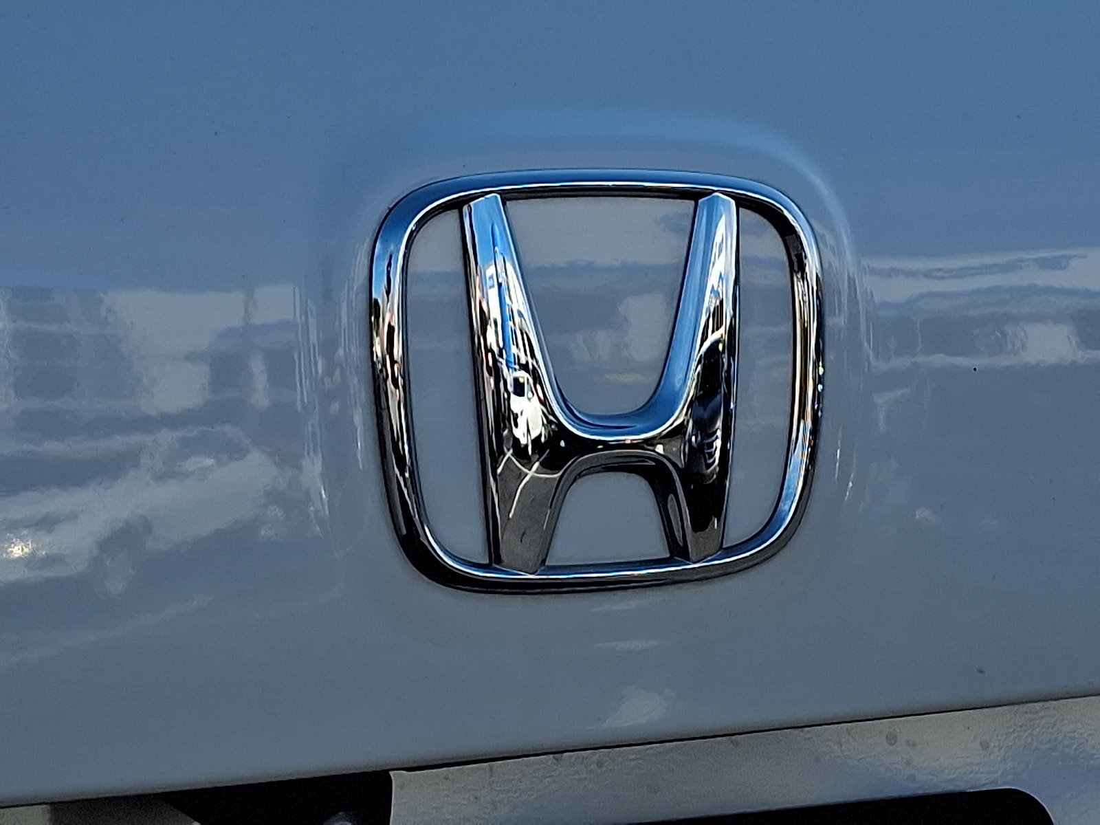 Used 2016 Honda Pilot Touring image 34