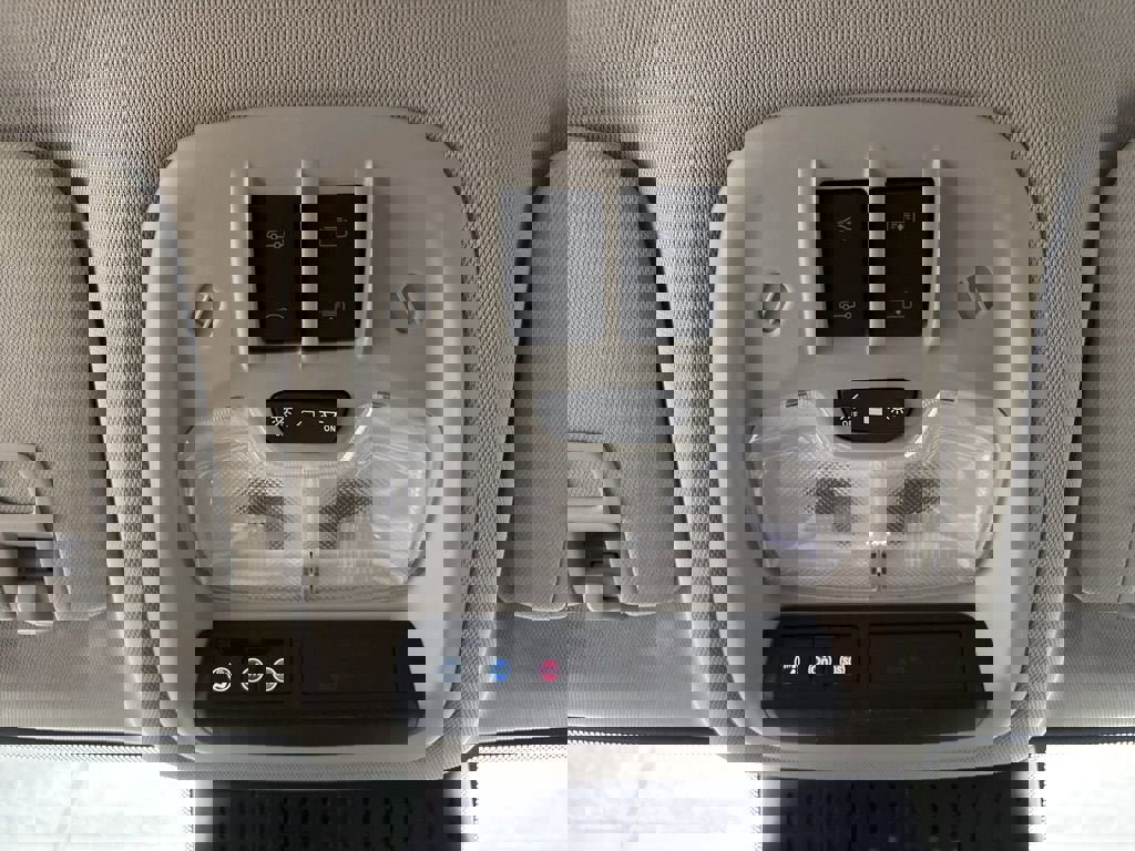 New 2027 Chevrolet Bolt RS image 27