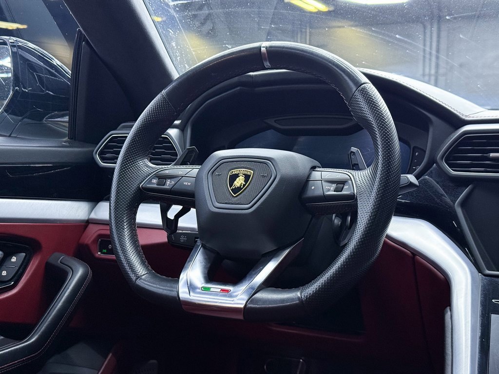 Used 2019 Lamborghini Urus image 22