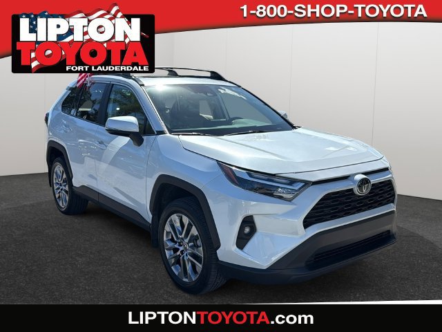 Used 2025 Toyota RAV4 XLE Premium w/ Weather Package FWD image 1