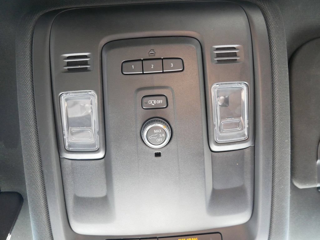 Used 2022 Chevrolet Tahoe Z71 AWD/4WD image 26
