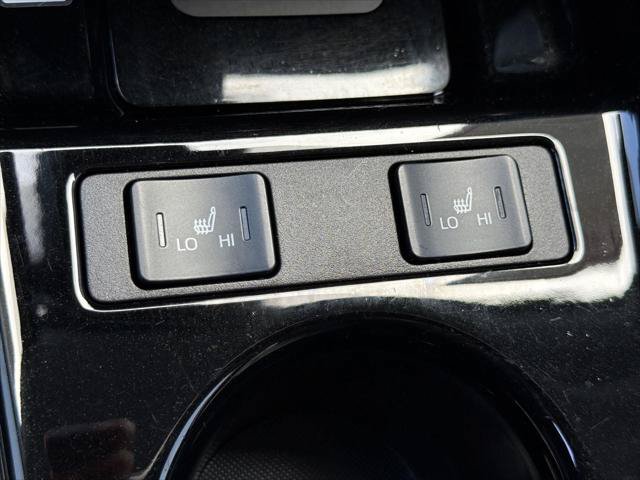 Certified 2021 Toyota Prius Prime Limited FWD image 27