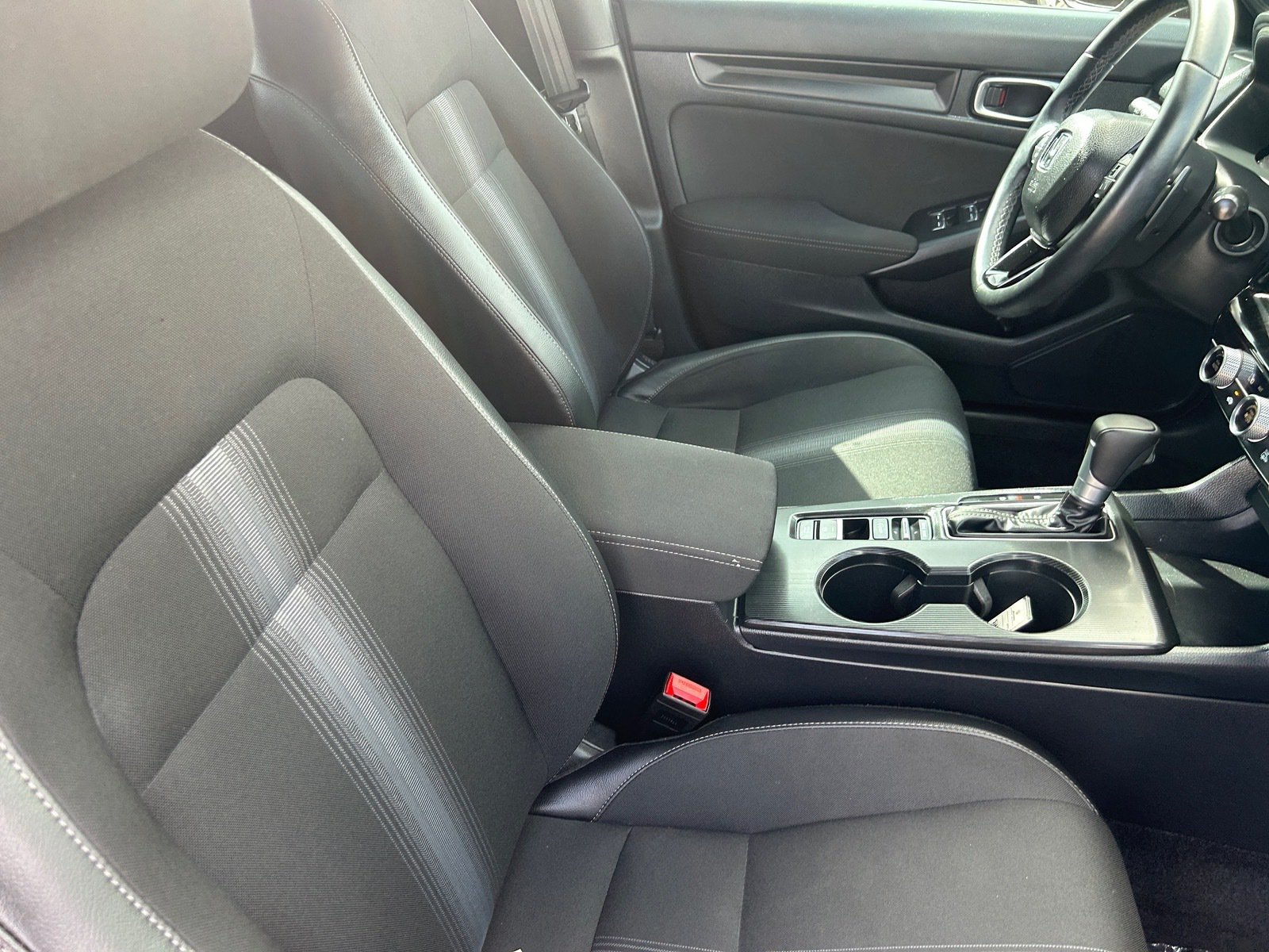 Used 2025 Honda Civic Sport image 12