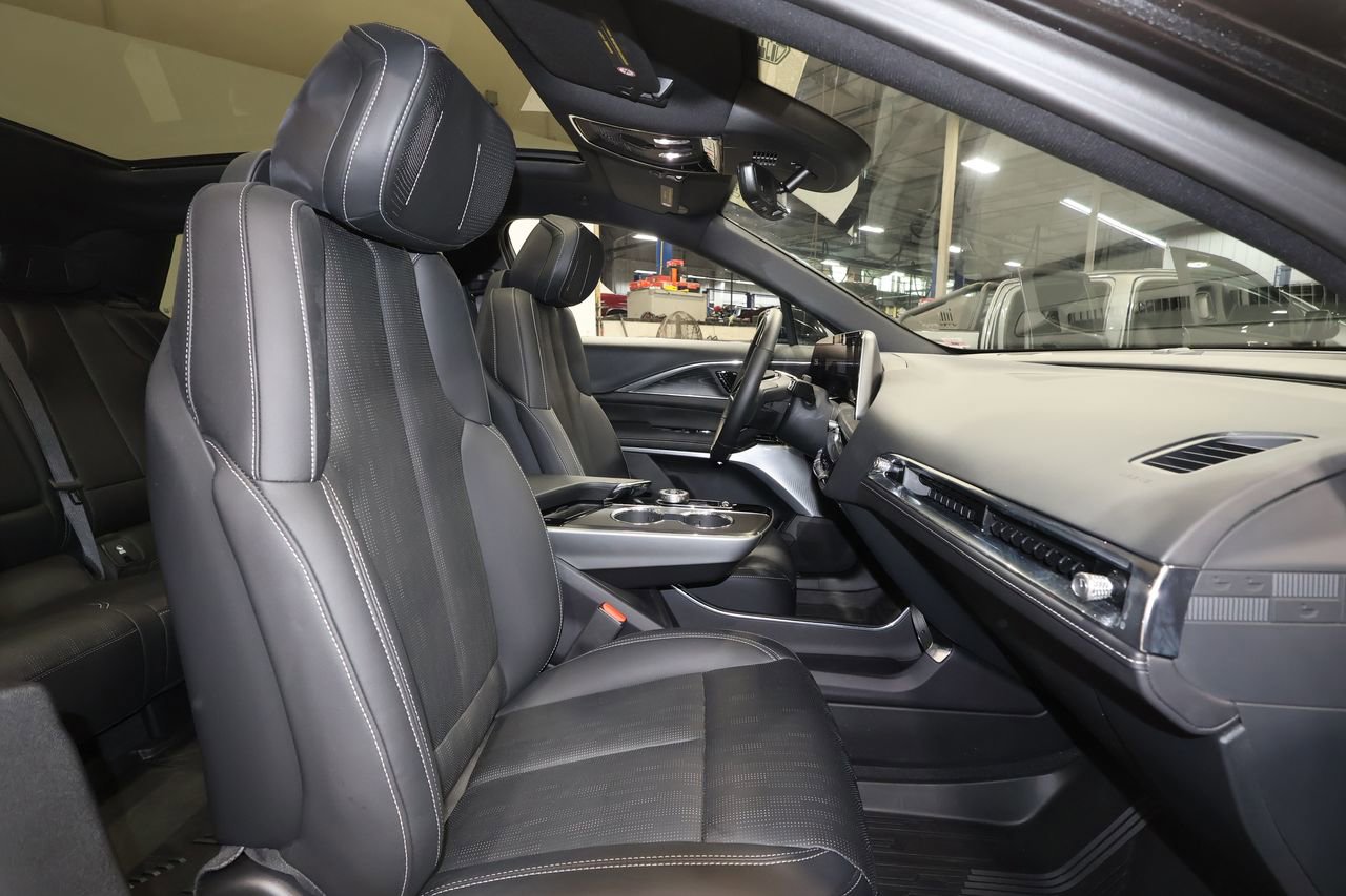 Certified 2024 Cadillac Lyriq Luxury w/ LPO, Floor Liner Package image 27