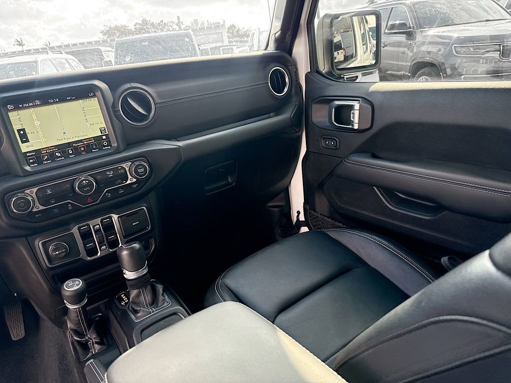 Used 2022 Jeep Wrangler Unlimited Sahara w/ Safety Group image 26