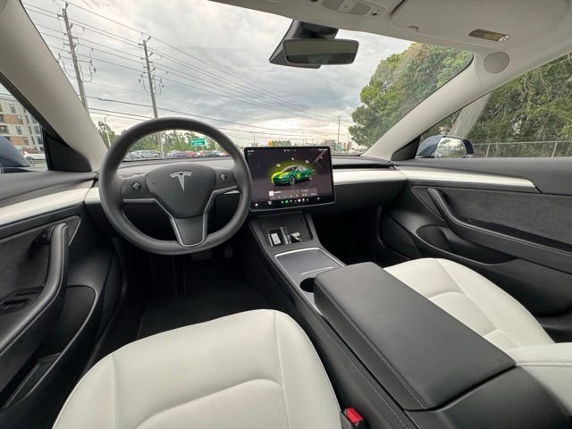 Used 2022 Tesla Model 3 Standard Range RWD image 16