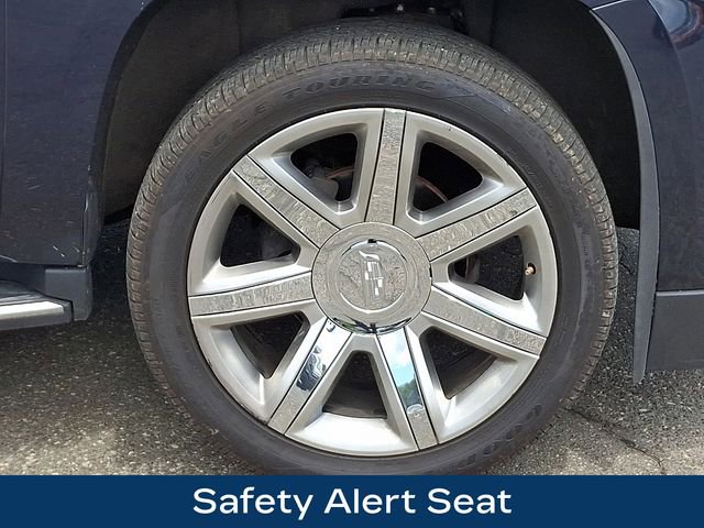 Used 2019 Cadillac Escalade Luxury AWD/4WD image 27
