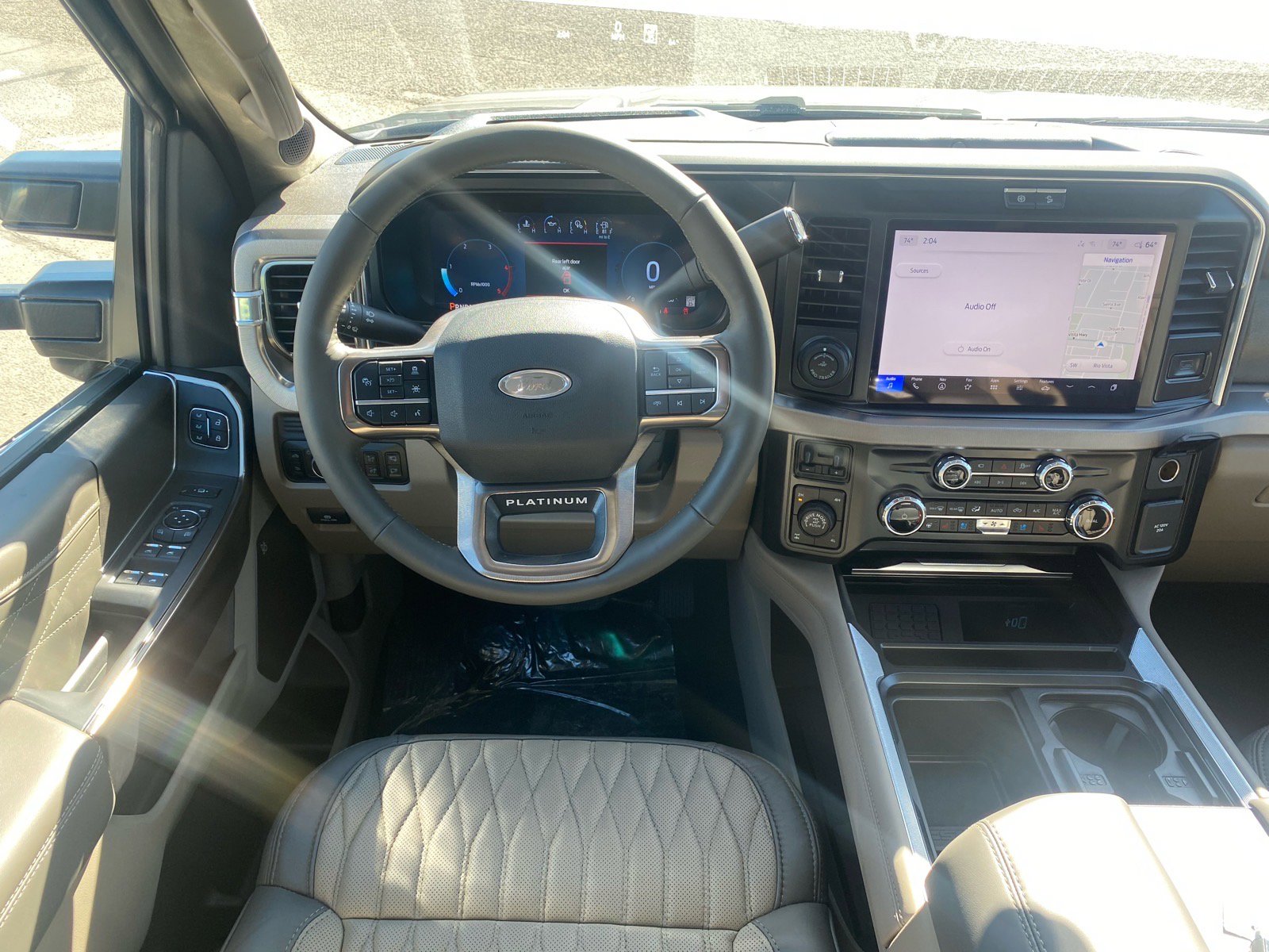 New 2026 Ford F250 Platinum w/ Platinum Plus Package image 21