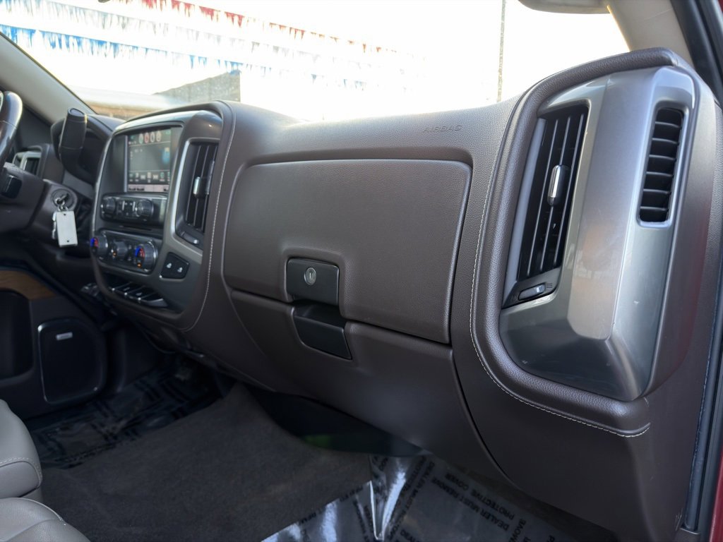 Used 2018 Chevrolet Silverado 1500 LTZ w/ Sport Package image 31
