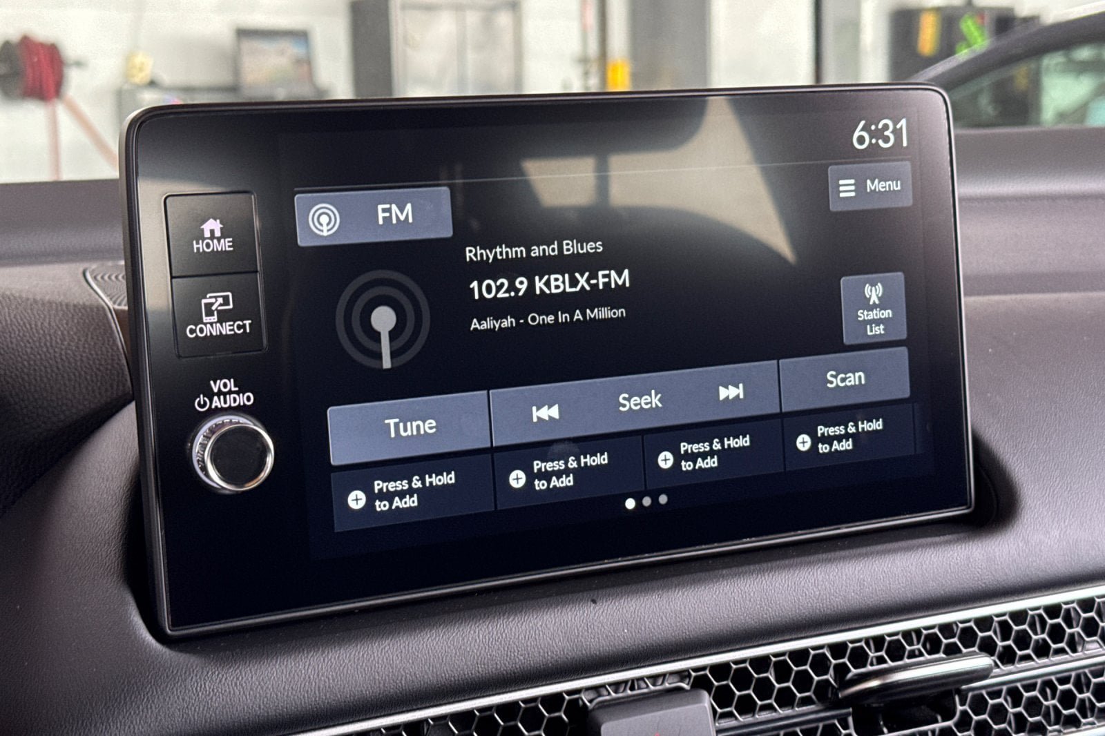 New 2027 Honda HR-V EX-L image 18