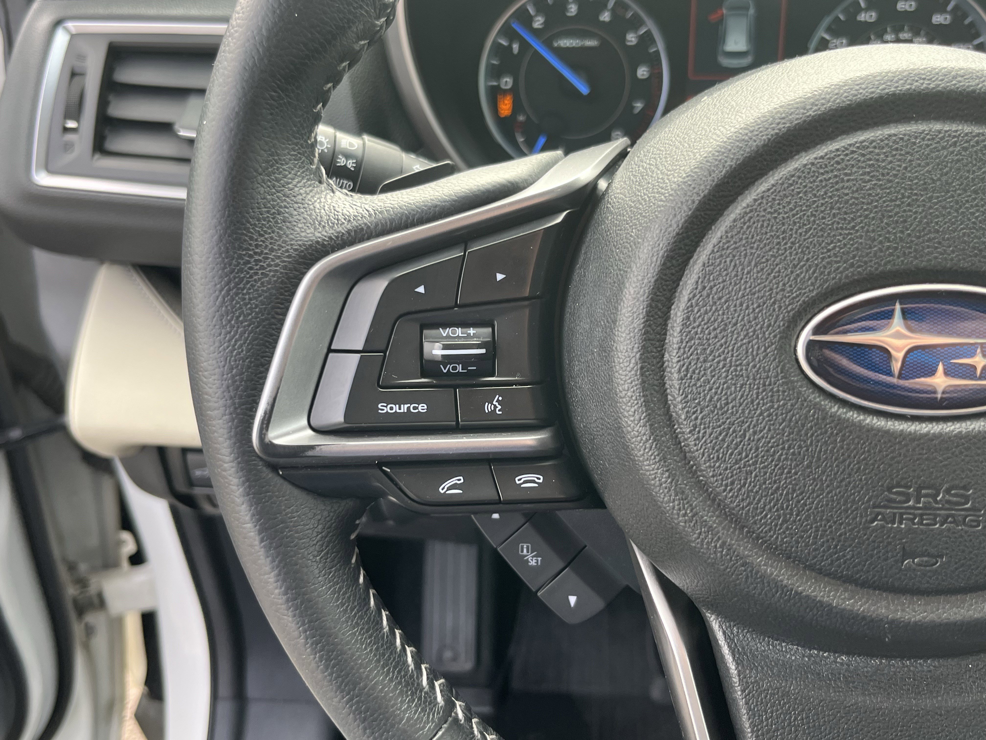 Used 2020 Subaru Ascent Limited w/ Technology Package image 23