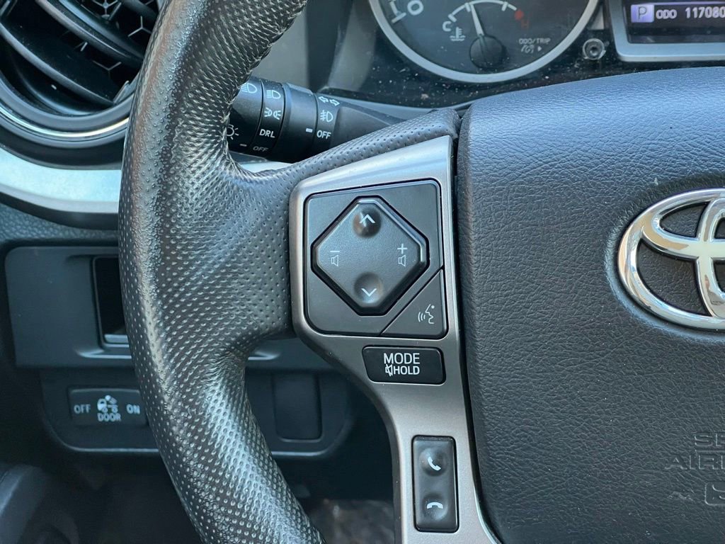 Used 2016 Toyota Tacoma SR5 image 27