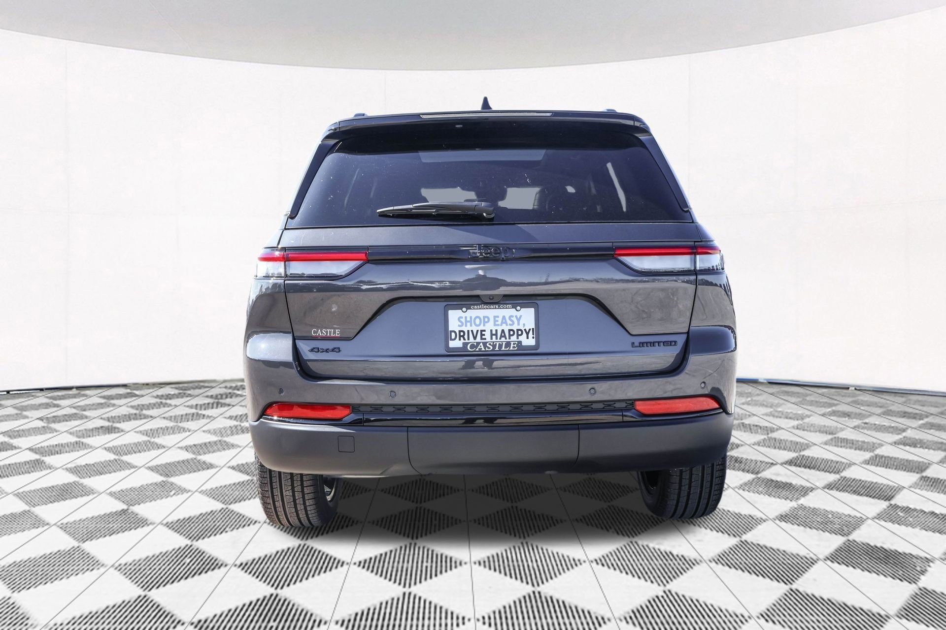 New 2025 Jeep Grand Cherokee Limited w/ Luxury Tech Group II image 16