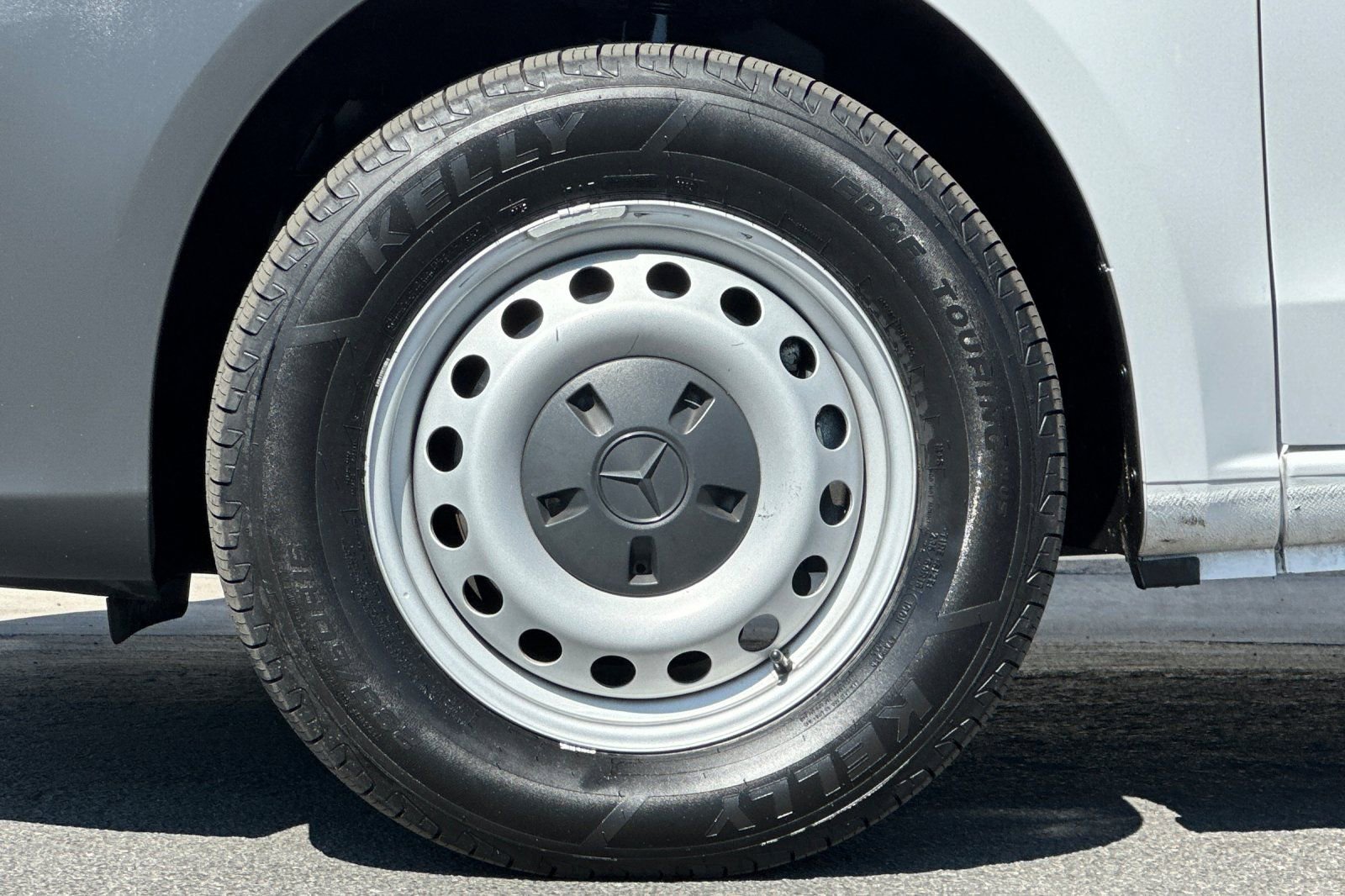 Used 2022 Mercedes-Benz Metris image 24