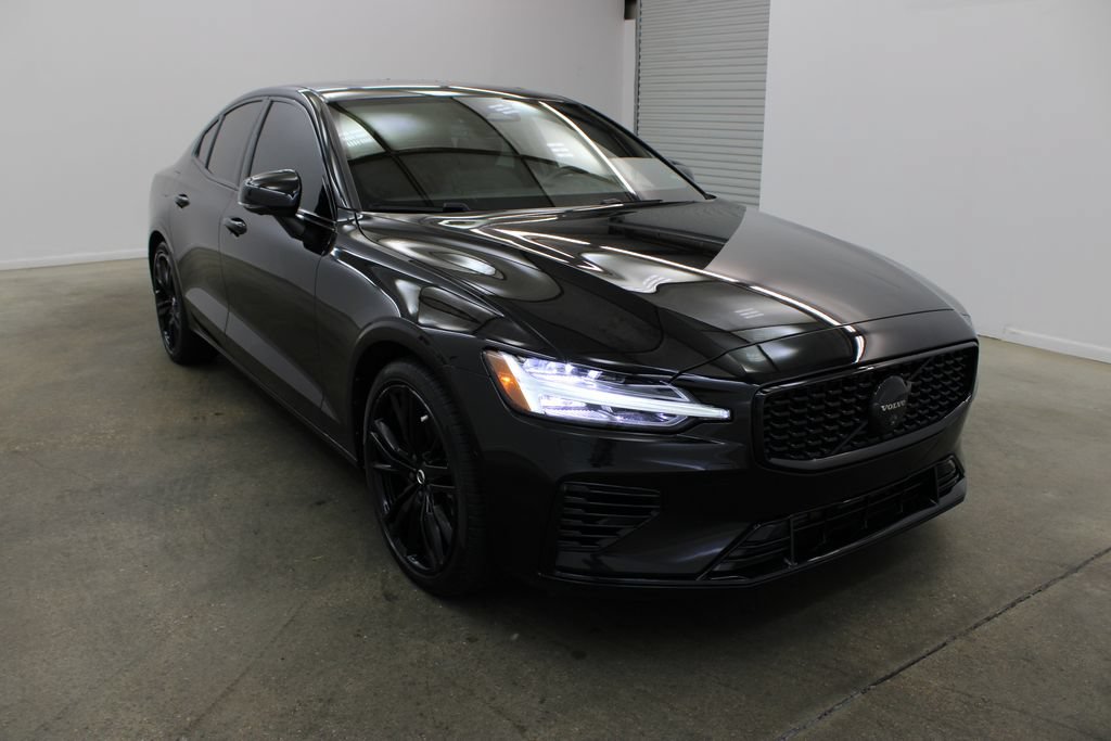 Certified 2024 Volvo S60 T8 Plus w/ Climate Package AWD/4WD image 6