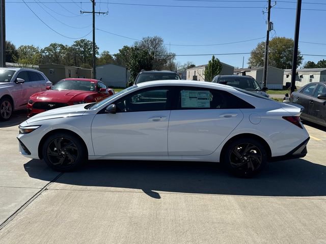 New 2026 Hyundai Elantra Sport w/ Cargo Package image 7