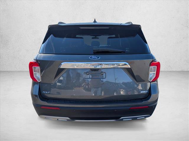 Used 2020 Ford Explorer XLT w/ Equipment Group 202A image 7