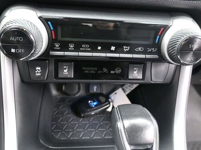 Used 2021 Toyota RAV4 XSE image 14