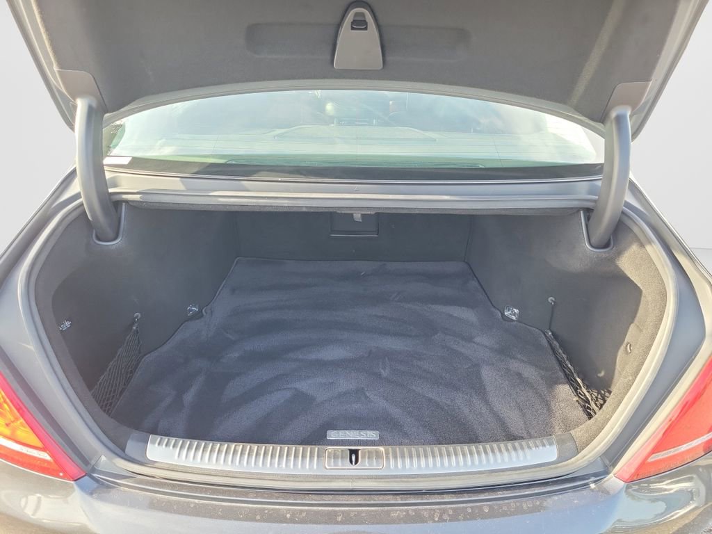 Used 2019 Genesis G90 5.0 Ultimate image 9