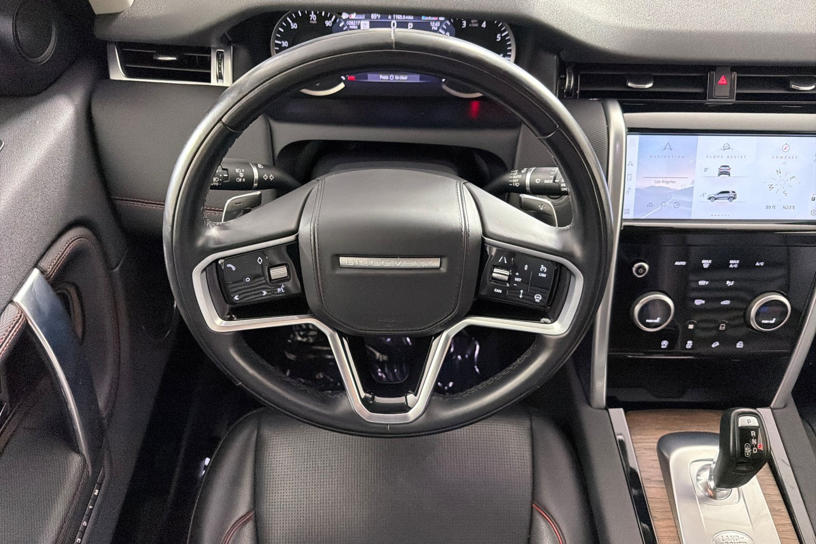 Used 2023 Land Rover Discovery Sport SE R-Dynamic AWD/4WD image 13