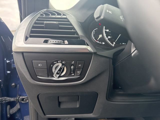 Used 2018 BMW X3 xDrive30i image 25